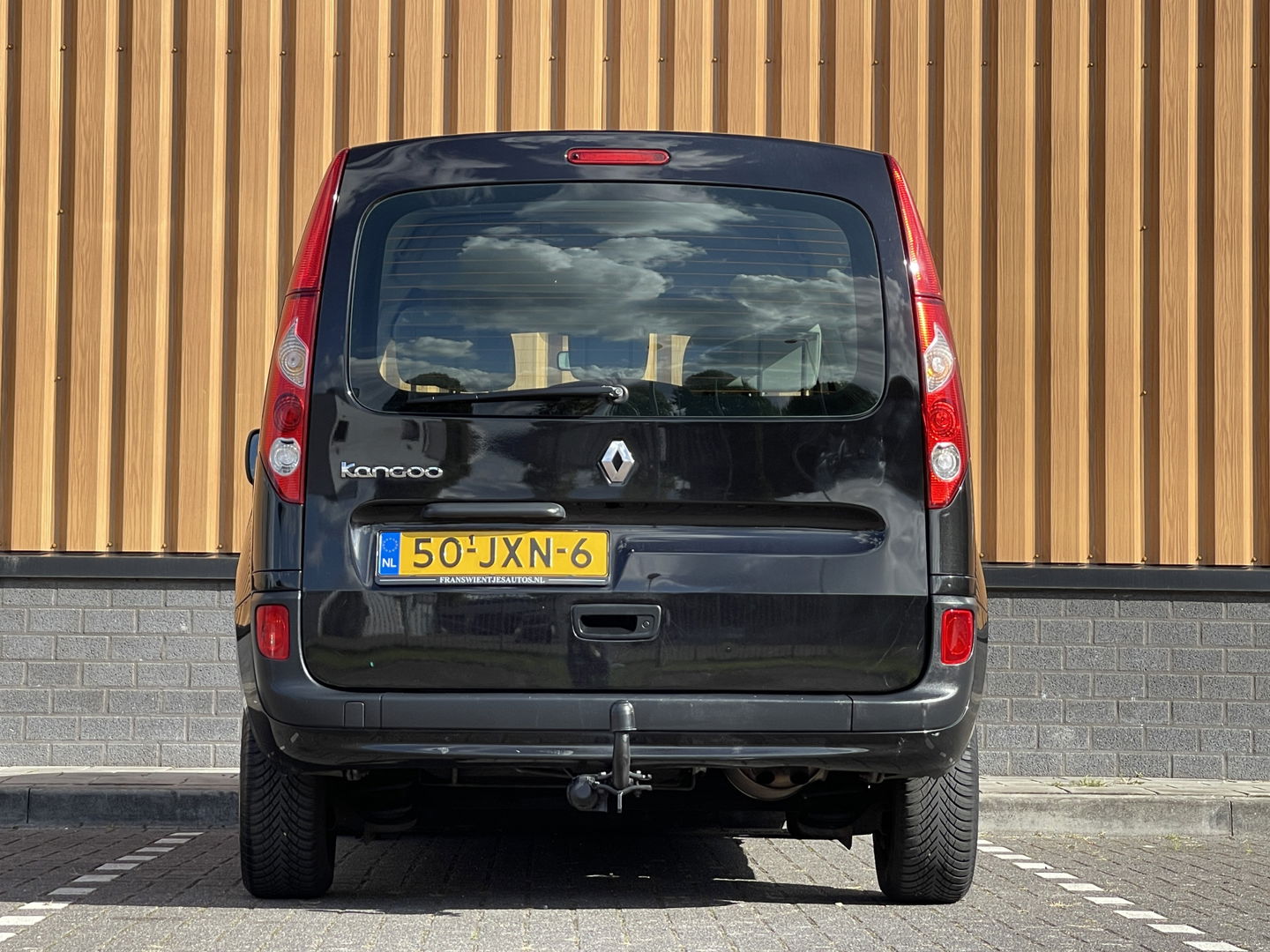 Renault Kangoo Family 1.5 dCi Expression | 2x Schuifdeuren | 5 Zitplaatsen | Airconditioning | Radio/Cd | Origineel Nederlands | Cruise Control | Trekhaak |