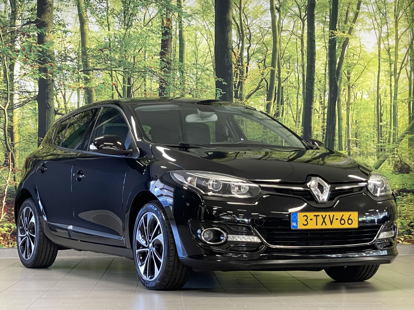 Renault Mégane 1.2 TCe Bose | Origineel Nederlands | Airconditioning | Lichtmetaal 17'' | Radio\Cd | Bose Audio | Bluetooth | Navigatie |