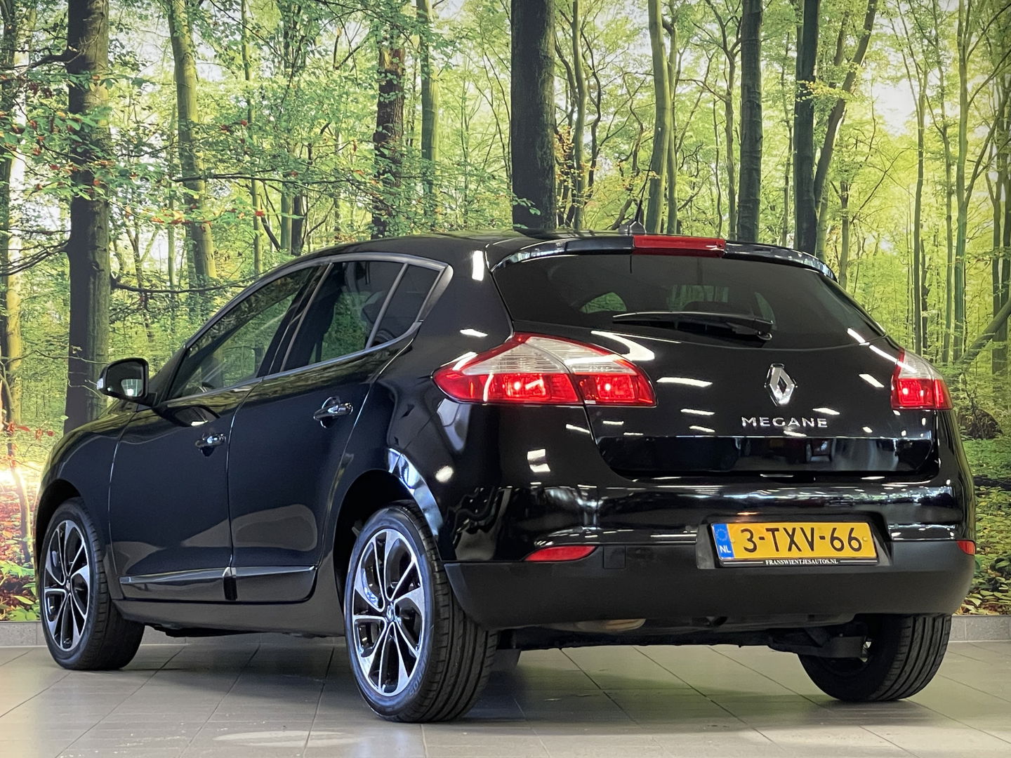Renault Mégane 1.2 TCe Bose | Origineel Nederlands | Airconditioning | Lichtmetaal 17'' | Radio\Cd | Bose Audio | Bluetooth | Navigatie |