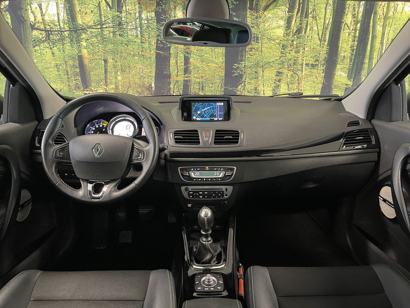 Renault Mégane 1.2 TCe Bose | Origineel Nederlands | Airconditioning | Lichtmetaal 17'' | Radio\Cd | Bose Audio | Bluetooth | Navigatie |