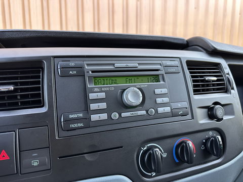 Ford Transit 260S 2.2 TDCI Economy Edition | APK 09-2026!! | Trekhaak | Radio CD-Speler | Centrale Deurvergrendeling | Elektrische Ramen Voor |