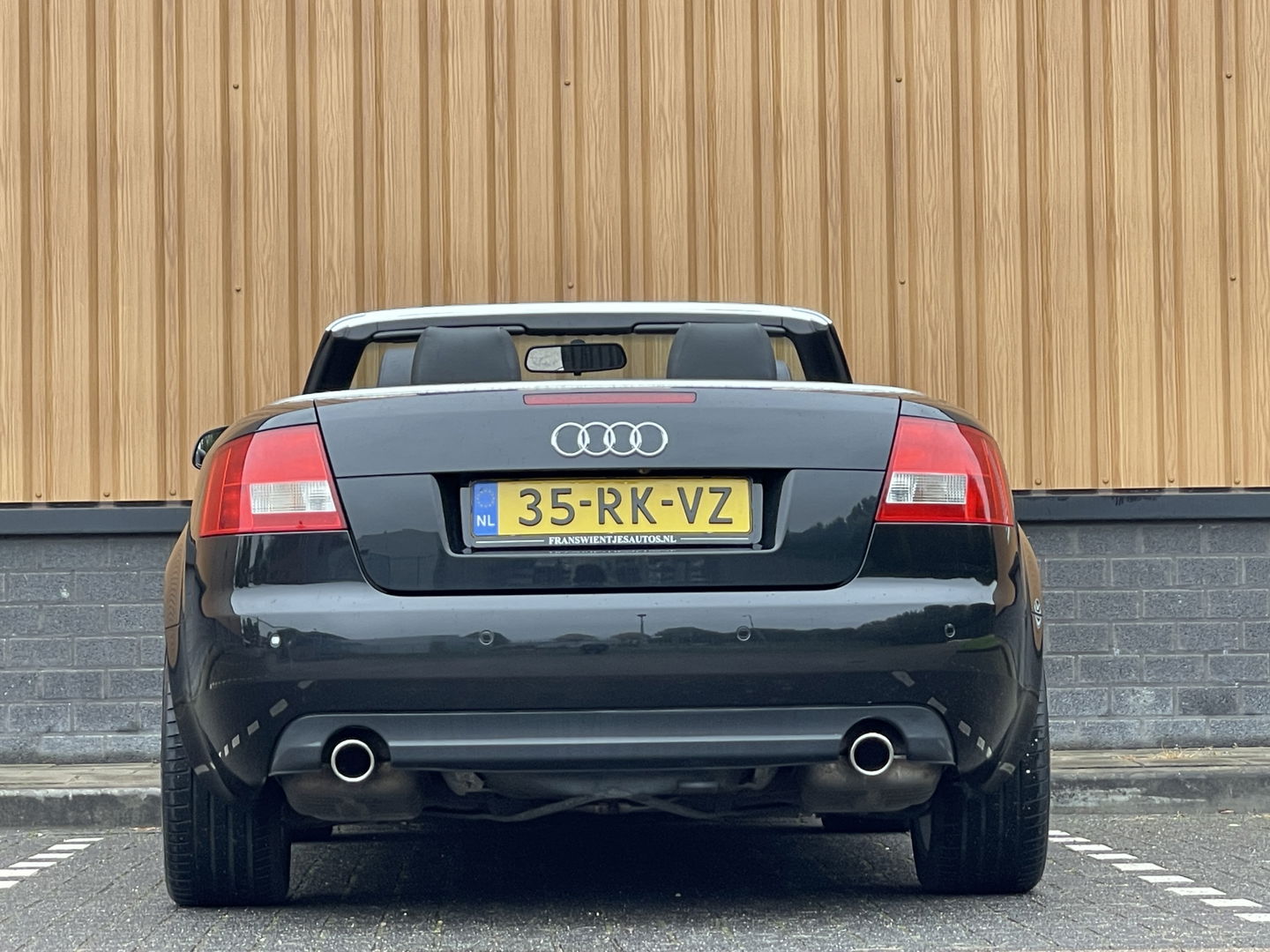 Audi A4 Cabriolet 3.0 V6 Exclusive | Cruise Control | Parkeersensoren | Airconditioning | Stoelverwarming | Elektrisch Bedienbare Voorstoelen |