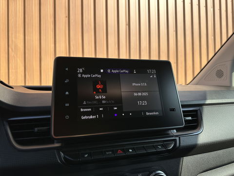 Renault Kangoo E-Tech Advance L1 44 kWh | Automaat | Led verlichting | Apple carplay | DAB | Clima | Verwarmbare voorstoelen |