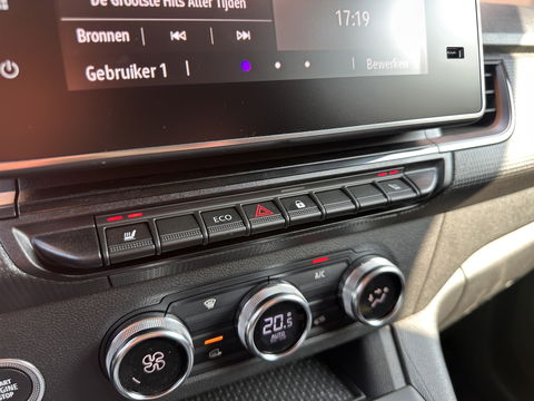 Renault Kangoo E-Tech Advance L1 44 kWh | Automaat | Led verlichting | Apple carplay | DAB | Clima | Verwarmbare voorstoelen |