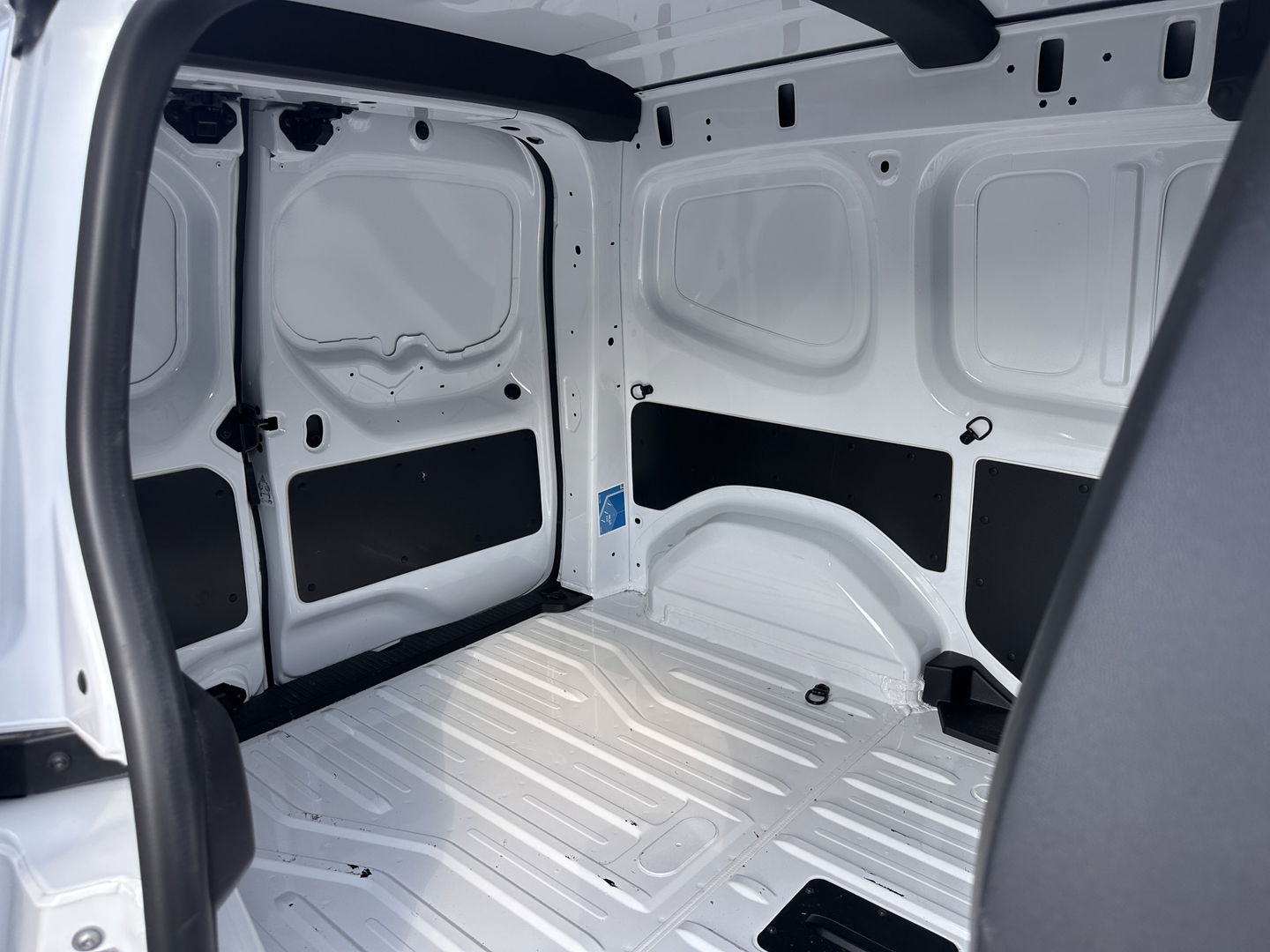 Renault Kangoo E-Tech Advance L1 44 kWh | Automaat | Led verlichting | Apple carplay | DAB | Clima | Verwarmbare voorstoelen |