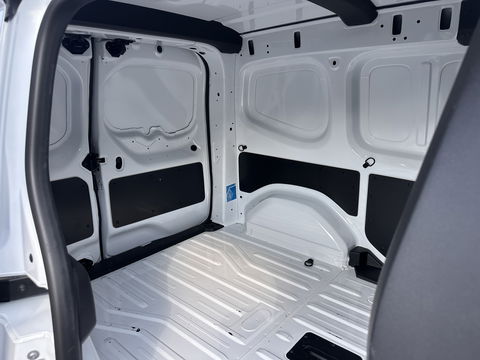 Renault Kangoo E-Tech Advance L1 44 kWh | Automaat | Led verlichting | Apple carplay | DAB | Clima | Verwarmbare voorstoelen |