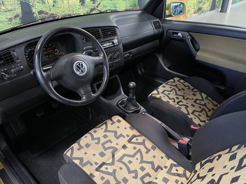 Volkswagen GOLF Cabriolet 1.8 Trendline | Cabriolet | Origineel Nederlands | BTW Factuur mogelijk Lichtmetaal 16'' | NAP | Elektrische Ramen | Elektrische Spiegels | Radio\Cd |