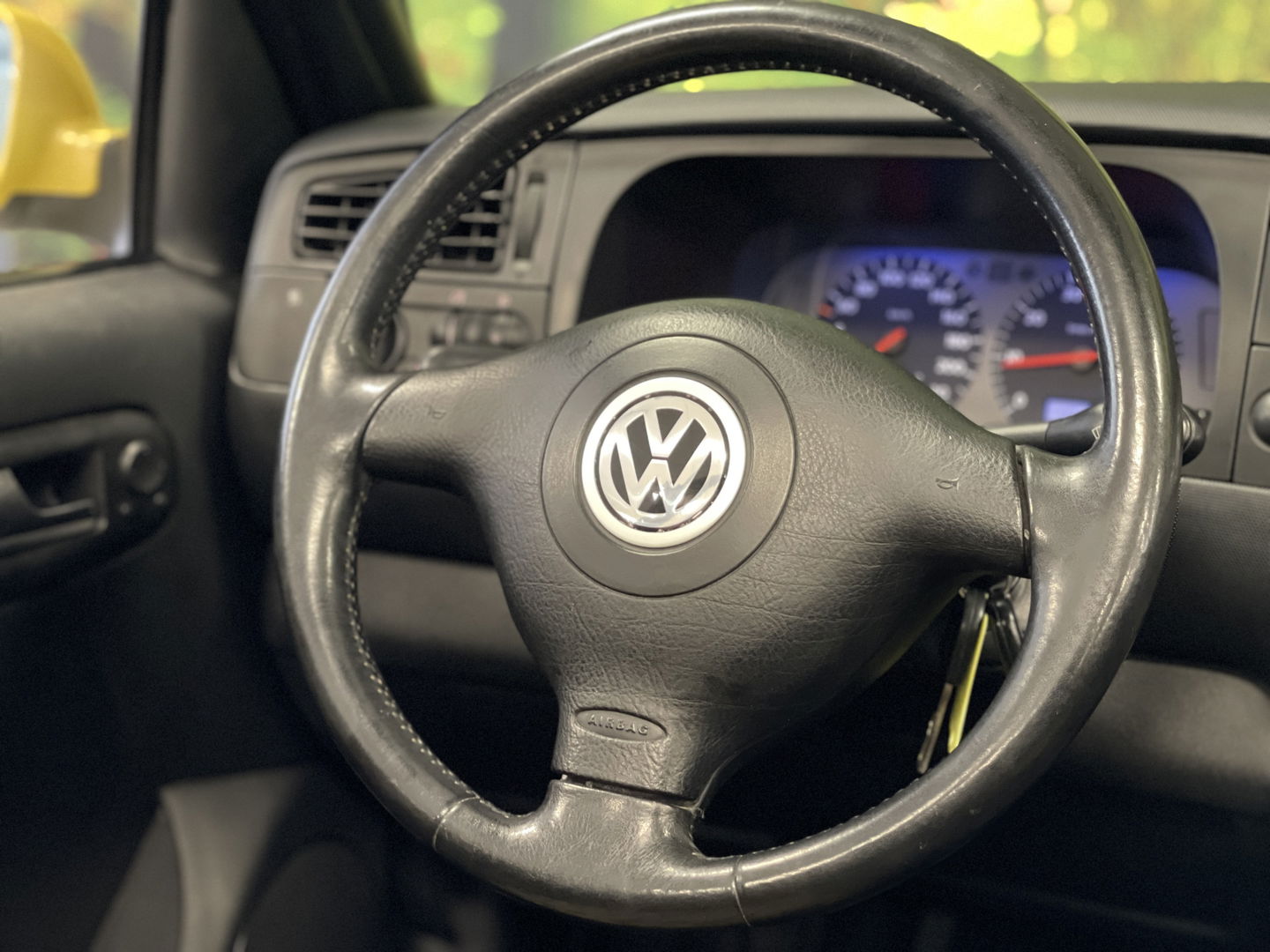 Volkswagen GOLF Cabriolet 1.8 Trendline | Cabriolet | Origineel Nederlands | BTW Factuur mogelijk Lichtmetaal 16'' | NAP | Elektrische Ramen | Elektrische Spiegels | Radio\Cd |