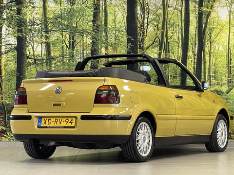 Volkswagen GOLF Cabriolet 1.8 Trendline | Cabriolet | Origineel Nederlands | BTW Factuur mogelijk Lichtmetaal 16'' | NAP | Elektrische Ramen | Elektrische Spiegels | Radio\Cd |