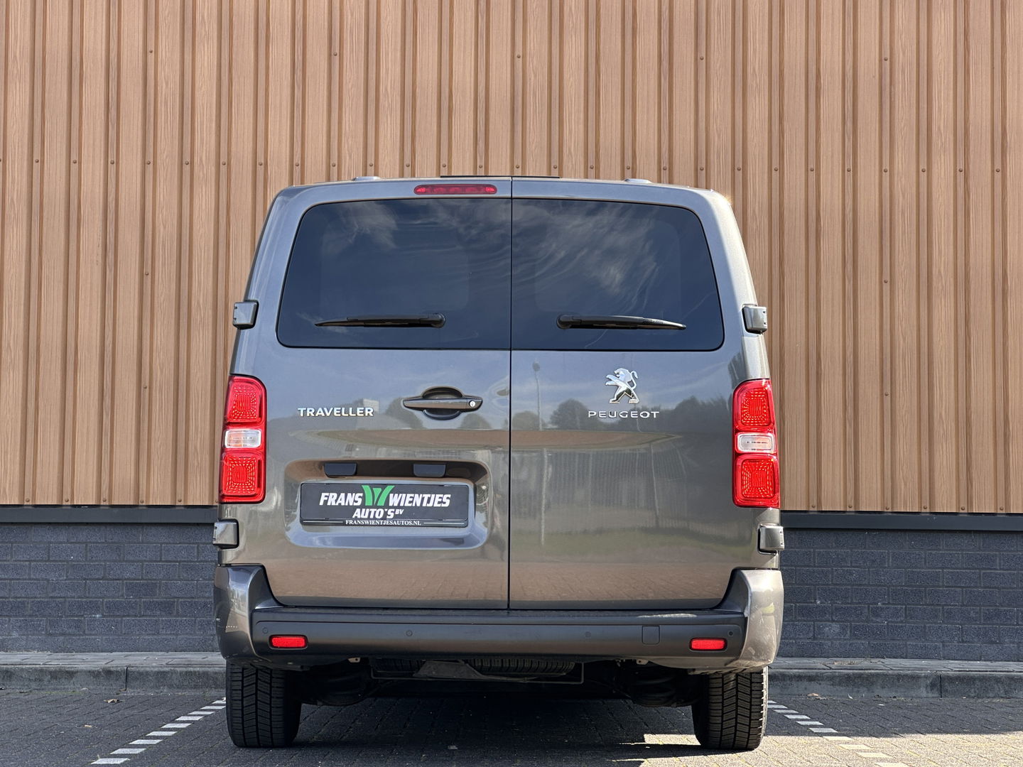 Peugeot Expert Traveller 8P 2.0 BlueHDi 150 Business Standard S&S | Marge! | Cruise Control | Parkeersensoren Achter | Apple Carplay/Android Auto | Navigatie | Isofix |