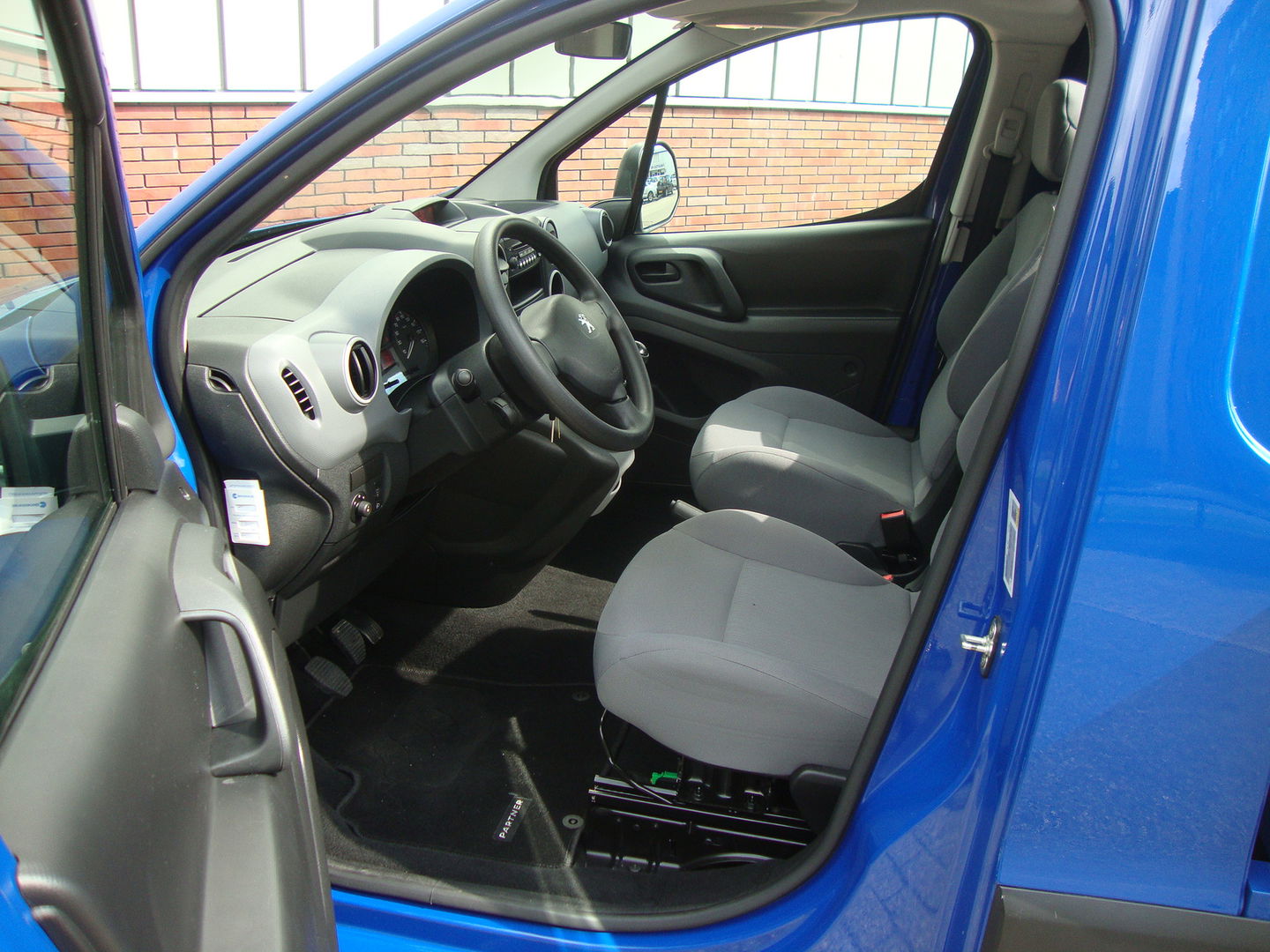 Peugeot Partner | Pick Up 122 1.6 HDI L1 XR | Airco | Cruise control | Lage Km!! |