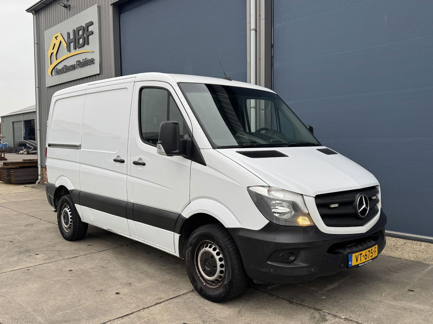 Mercedes-Benz Sprinter 313 2.2 CDI 325 AUTOMAAT / AIRCO / CRUISE CONTROLE / TREKHAAK / N.A.P