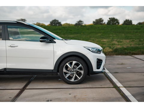 Kia Stonic 1.0 T-GDi MHEV GT-Line | TREKHAAK | NAVI | CAMERA