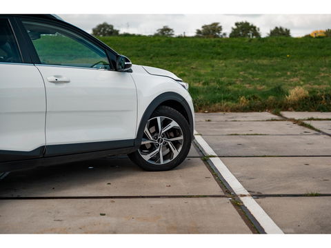 Kia Stonic 1.0 T-GDi MHEV GT-Line | TREKHAAK | NAVI | CAMERA