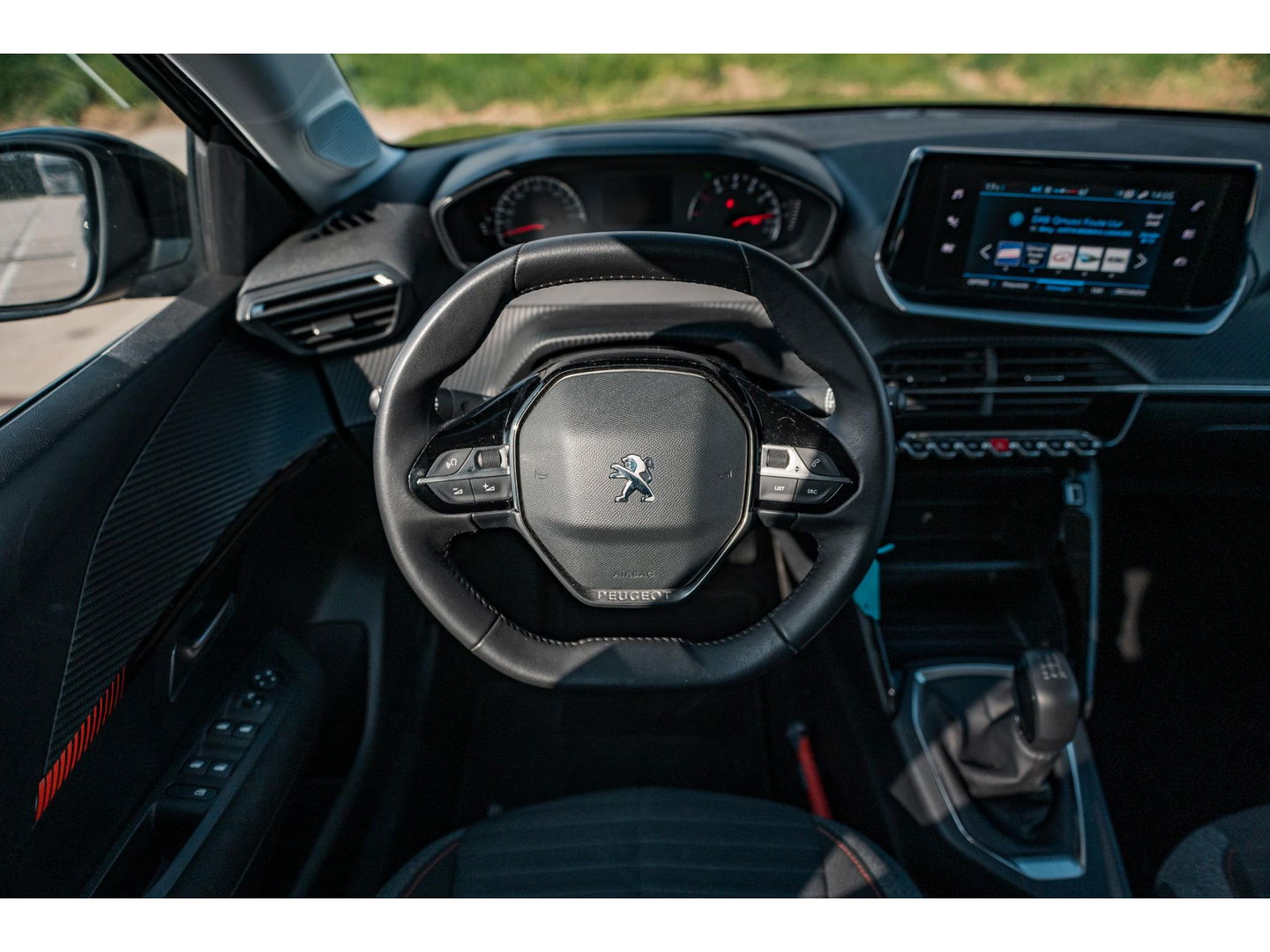 Peugeot 208 1.2 PureTech Active Pack | NAVI | 16" LM VELGEN | CRUISE