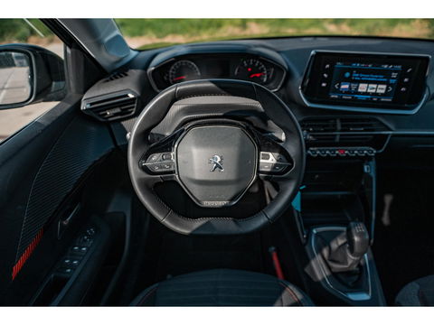 Peugeot 208 1.2 PureTech Active Pack | NAVI | 16" LM VELGEN | CRUISE