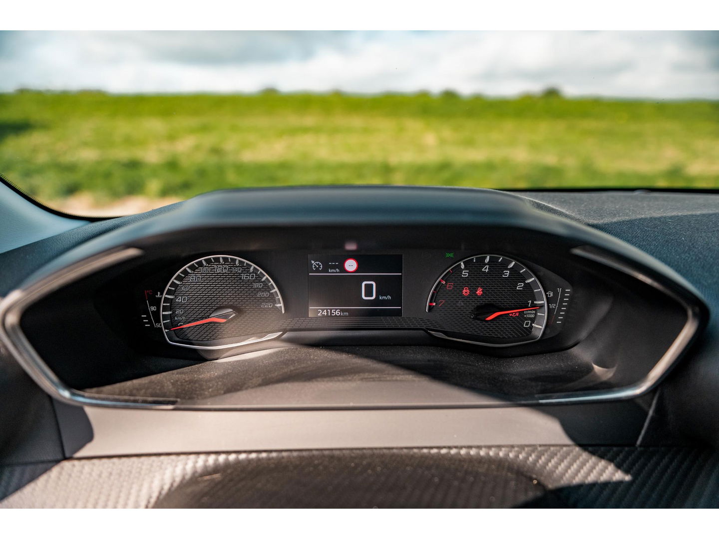Peugeot 208 1.2 PureTech Active Pack | NAVI | 16" LM VELGEN | CRUISE