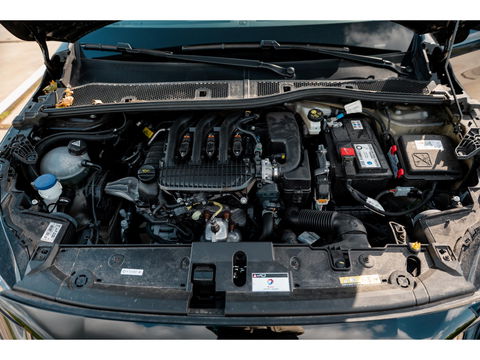 Peugeot 208 1.2 PureTech Active Pack | NAVI | 16" LM VELGEN | CRUISE