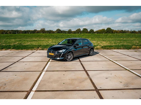 Peugeot 208 1.2 PureTech Active Pack | NAVI | 16" LM VELGEN | CRUISE