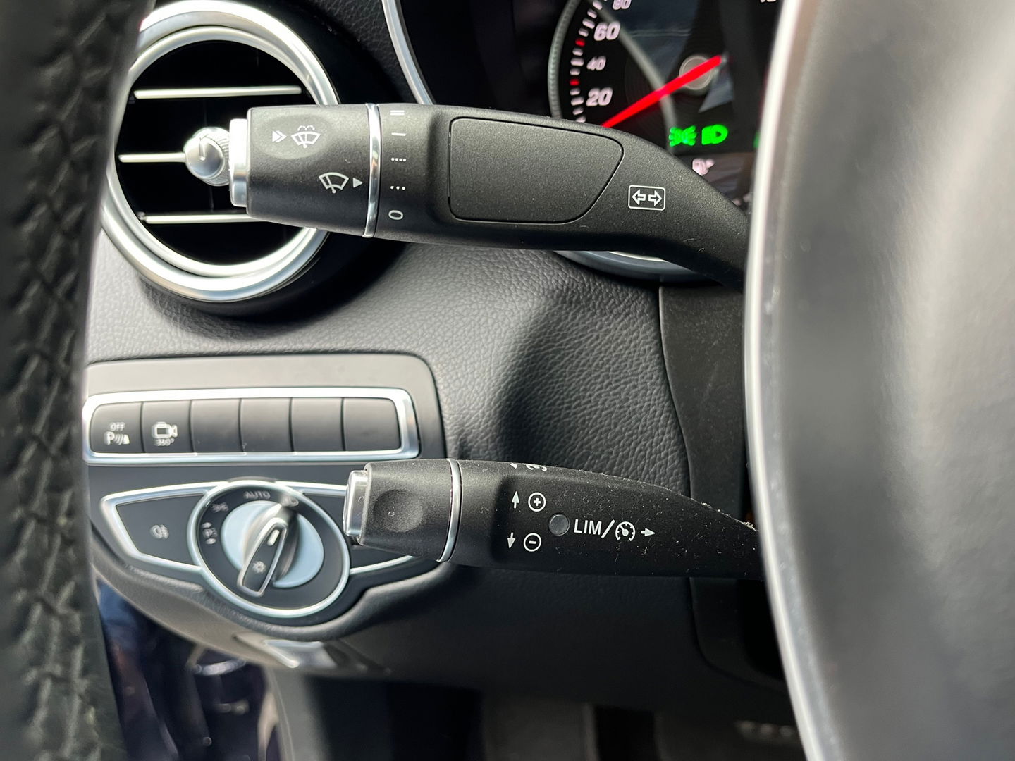Mercedes-Benz GLC Coupé 350e 4Matic AMG|Schuifdak|360Camera|Carplay|Keyless|Leder|Navi|320PK