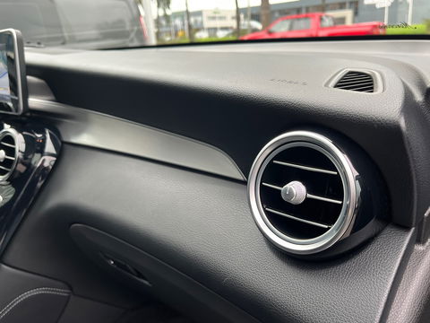 Mercedes-Benz GLC Coupé 350e 4Matic AMG|Schuifdak|360Camera|Carplay|Keyless|Leder|Navi|320PK