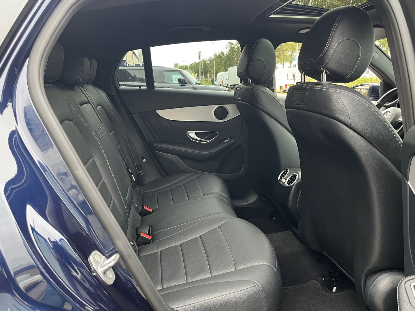 Mercedes-Benz GLC Coupé 350e 4Matic AMG|Schuifdak|360Camera|Carplay|Keyless|Leder|Navi|320PK