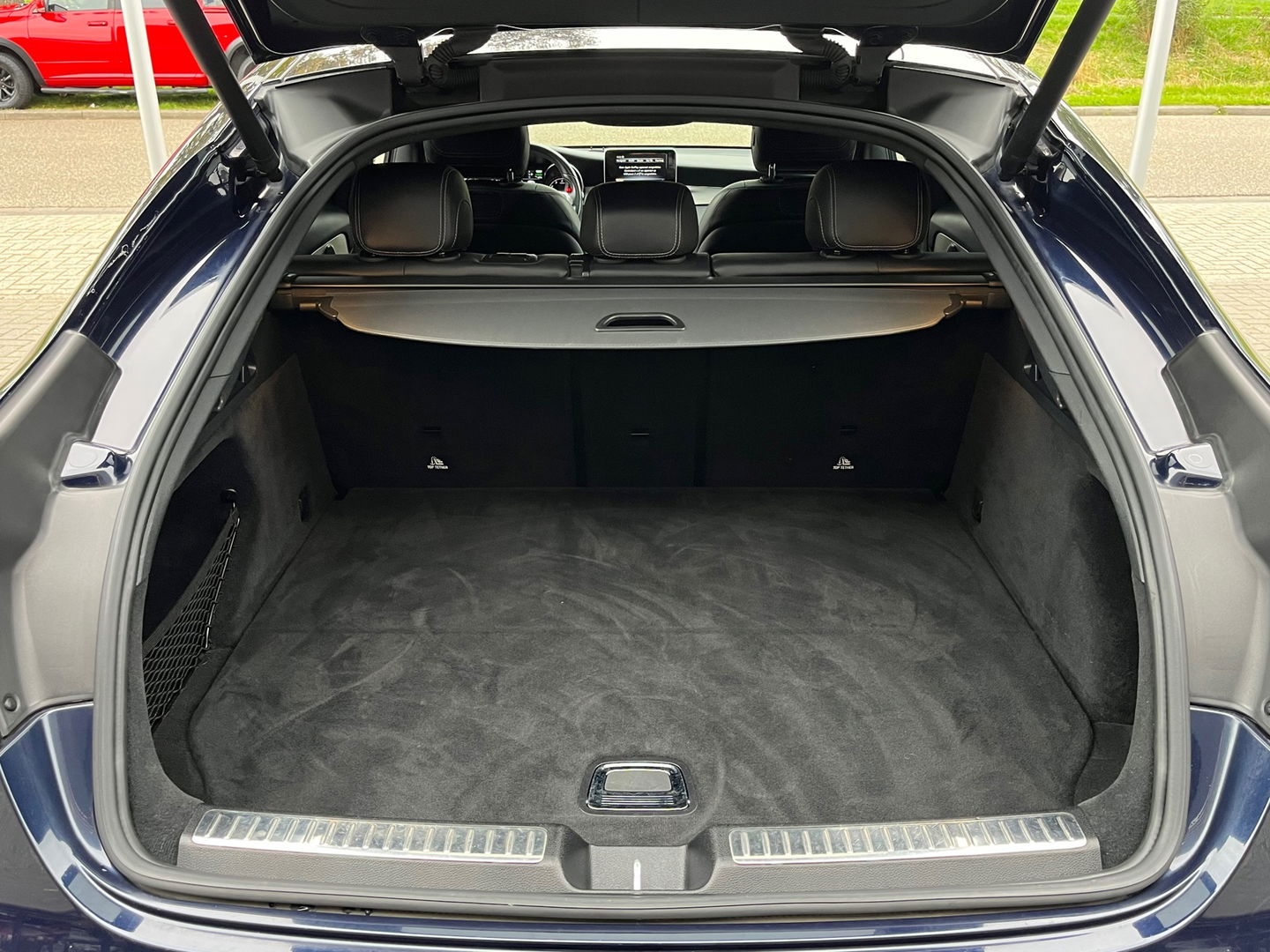 Mercedes-Benz GLC Coupé 350e 4Matic AMG|Schuifdak|360Camera|Carplay|Keyless|Leder|Navi|320PK