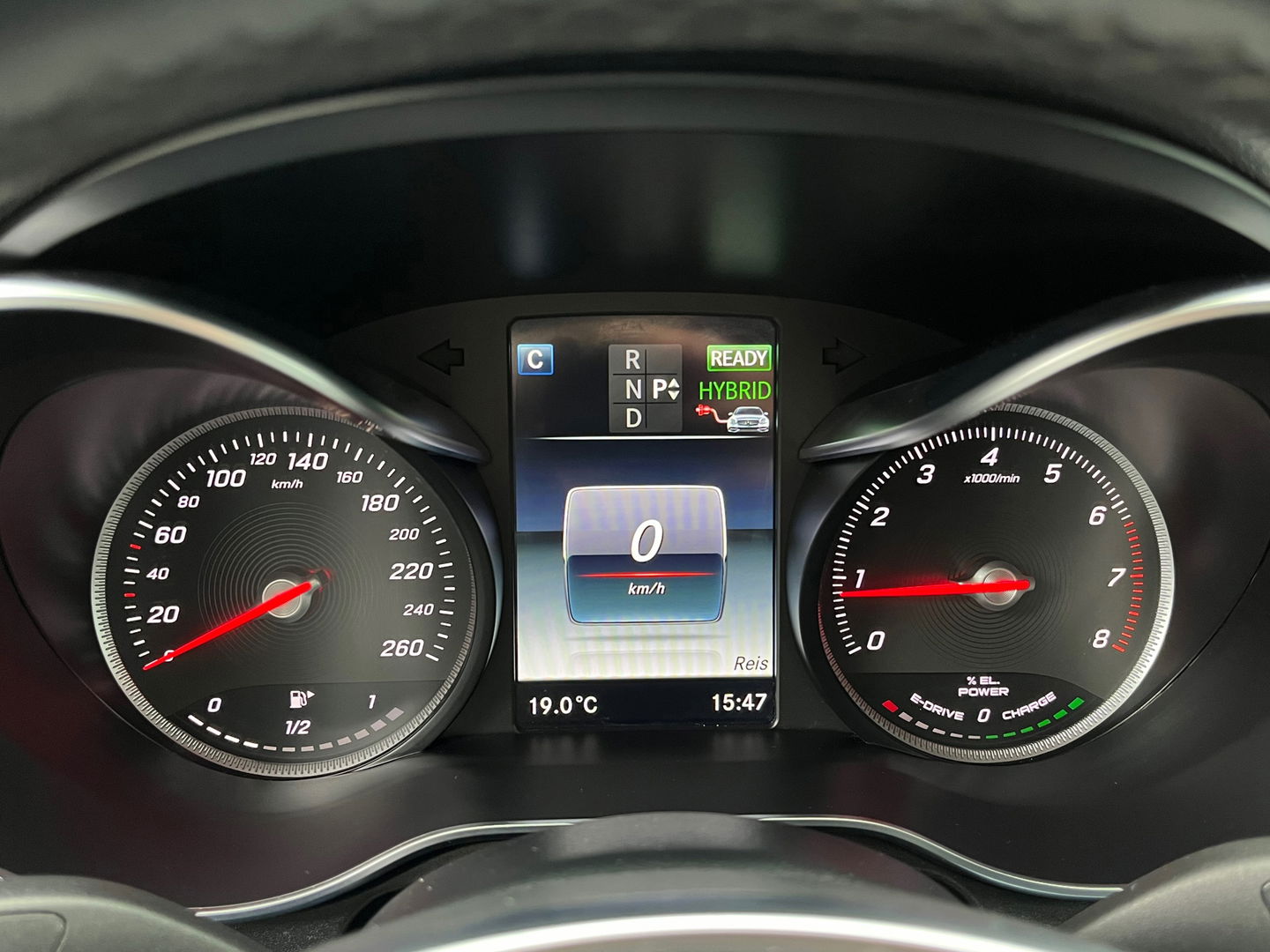 Mercedes-Benz GLC Coupé 350e 4Matic AMG|Schuifdak|360Camera|Carplay|Keyless|Leder|Navi|320PK