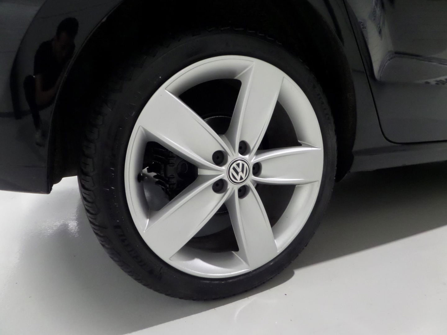 Volkswagen Polo 1.2 TSI Highline "Origineel NL!" 1e eigenaar! Trekhaak Bluetooth Parkeersensoren Cruise Climatronic 17"Velgen