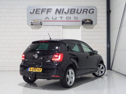 Volkswagen Polo 1.2 TSI Highline "Origineel NL!" 1e eigenaar! Trekhaak Bluetooth Parkeersensoren Cruise Climatronic 17"Velgen