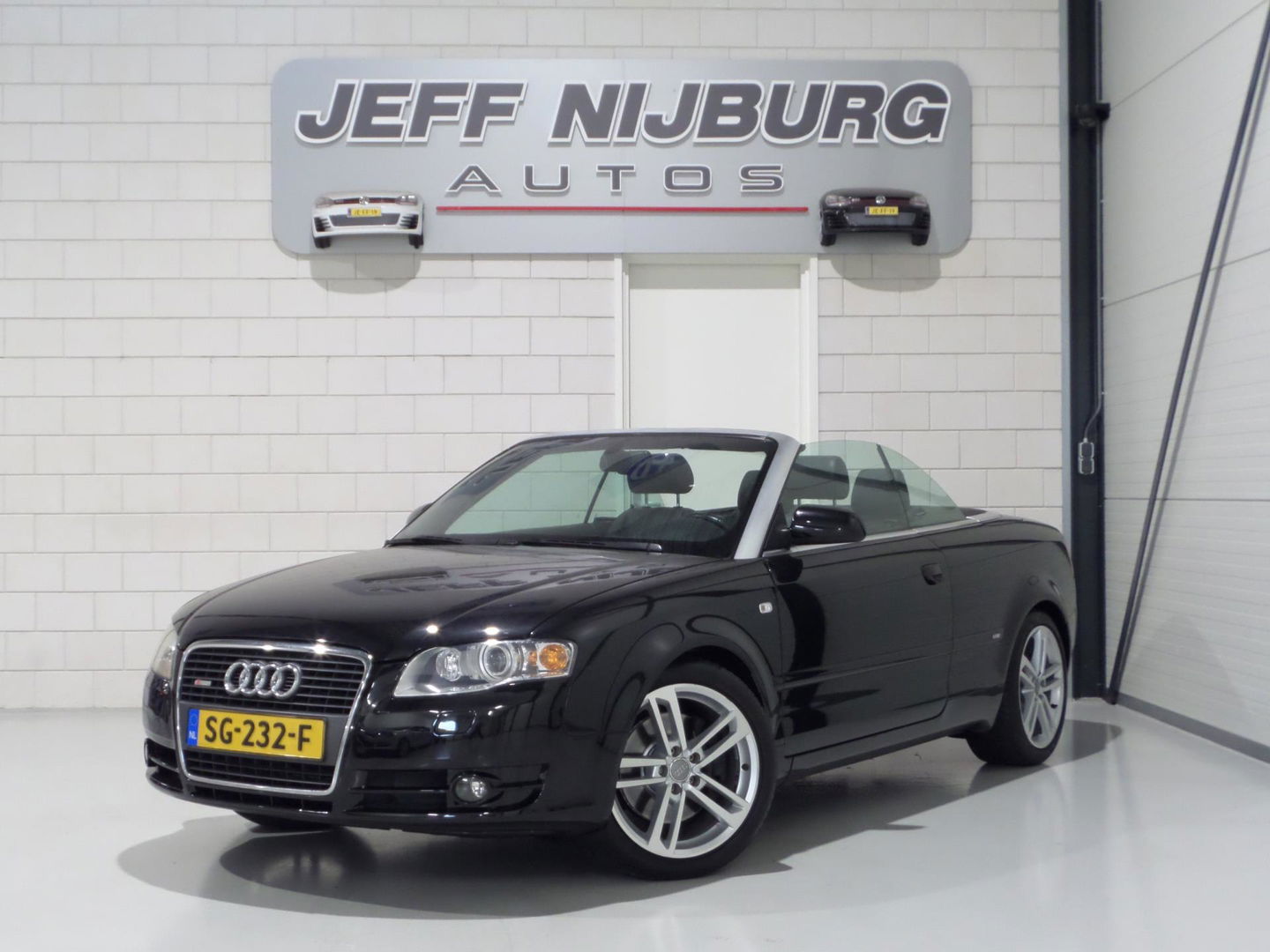 Audi A4 Cabriolet 2.0 TFSI S-Line "Automaat" Leer Xenon Stoelverwarming Bose Cruise-control Youngtimer in uniek mooie staat!