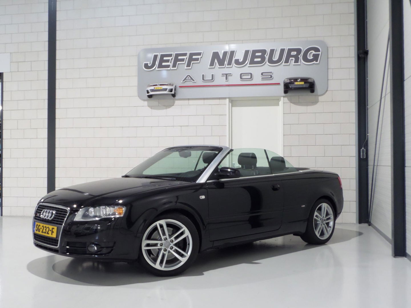 Audi A4 Cabriolet 2.0 TFSI S-Line "Automaat" Leer Xenon Stoelverwarming Bose Cruise-control Youngtimer in uniek mooie staat!