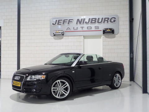 Audi A4 Cabriolet 2.0 TFSI S-Line "Automaat" Leer Xenon Stoelverwarming Bose Cruise-control Youngtimer in uniek mooie staat!