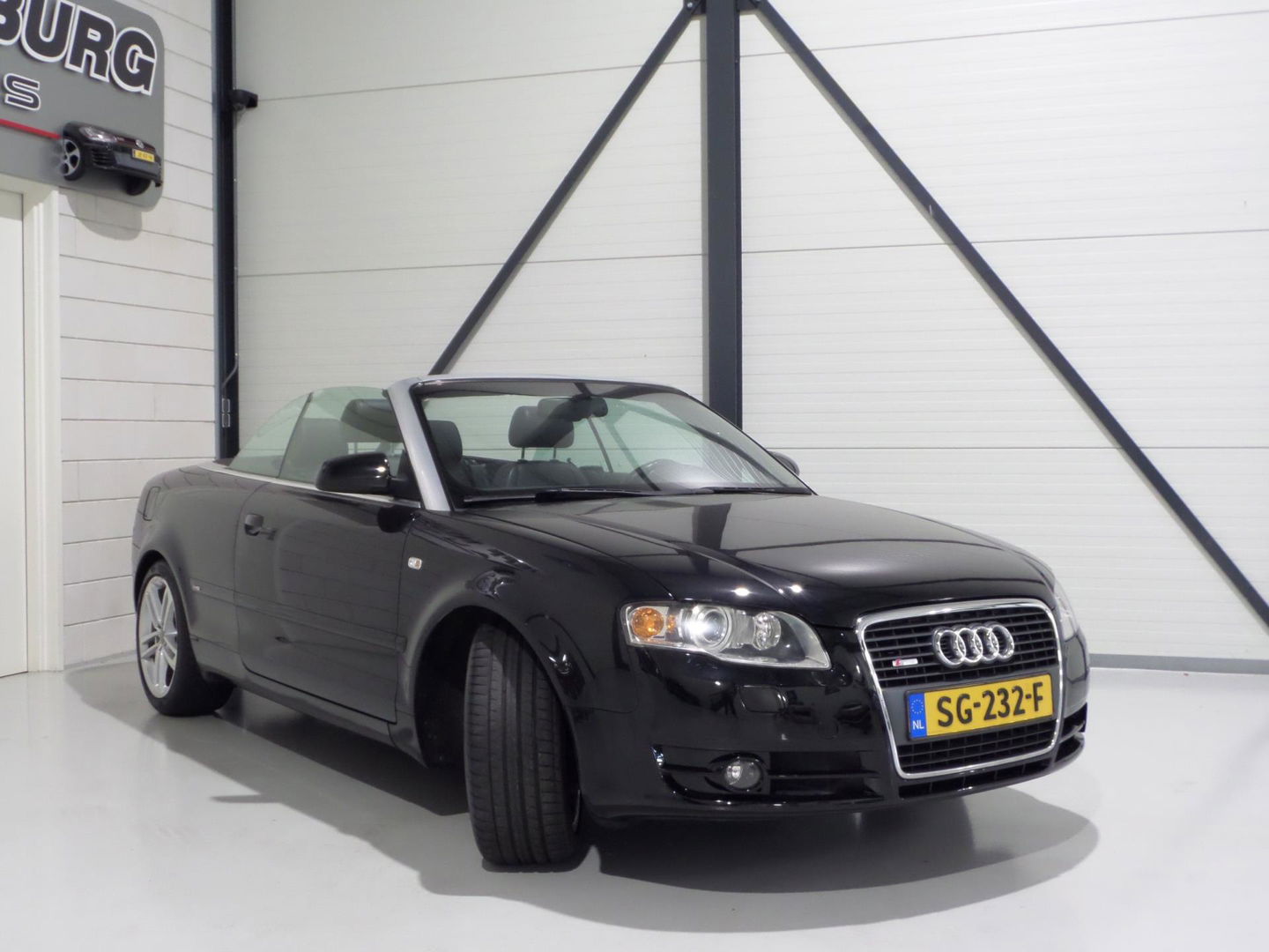 Audi A4 Cabriolet 2.0 TFSI S-Line "Automaat" Leer Xenon Stoelverwarming Bose Cruise-control Youngtimer in uniek mooie staat!