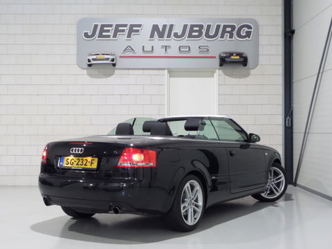 Audi A4 Cabriolet 2.0 TFSI S-Line "Automaat" Leer Xenon Stoelverwarming Bose Cruise-control Youngtimer in uniek mooie staat!