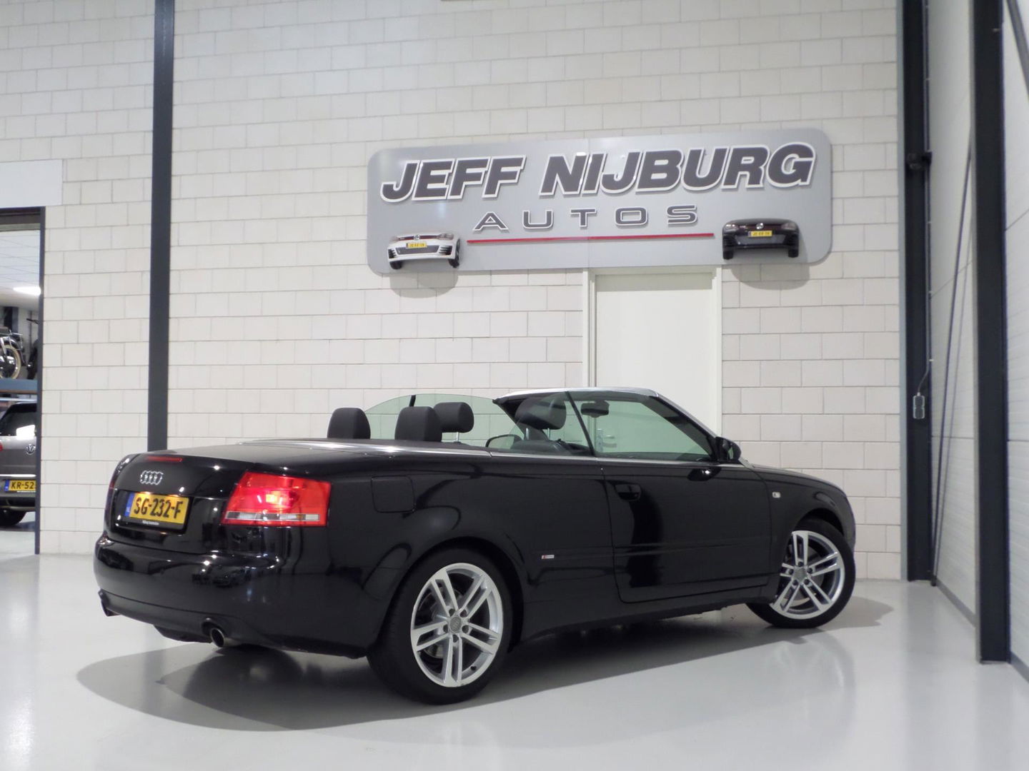 Audi A4 Cabriolet 2.0 TFSI S-Line "Automaat" Leer Xenon Stoelverwarming Bose Cruise-control Youngtimer in uniek mooie staat!