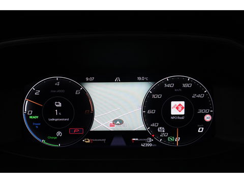 CUPRA Leon Sportstourer 1.4 e-Hybrid VZ 245pk | Pano | Adapt. Cruise | CarPlay | Stoel-Stuurverw. | Camera