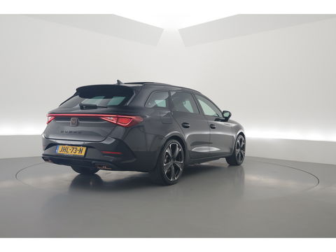 CUPRA Leon Sportstourer 1.4 e-Hybrid VZ 245pk | Pano | Adapt. Cruise | CarPlay | Stoel-Stuurverw. | Camera