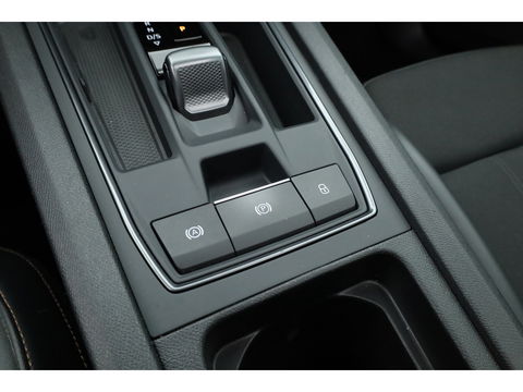 CUPRA Leon Sportstourer 1.4 e-Hybrid VZ 245pk | Pano | Adapt. Cruise | CarPlay | Stoel-Stuurverw. | Camera