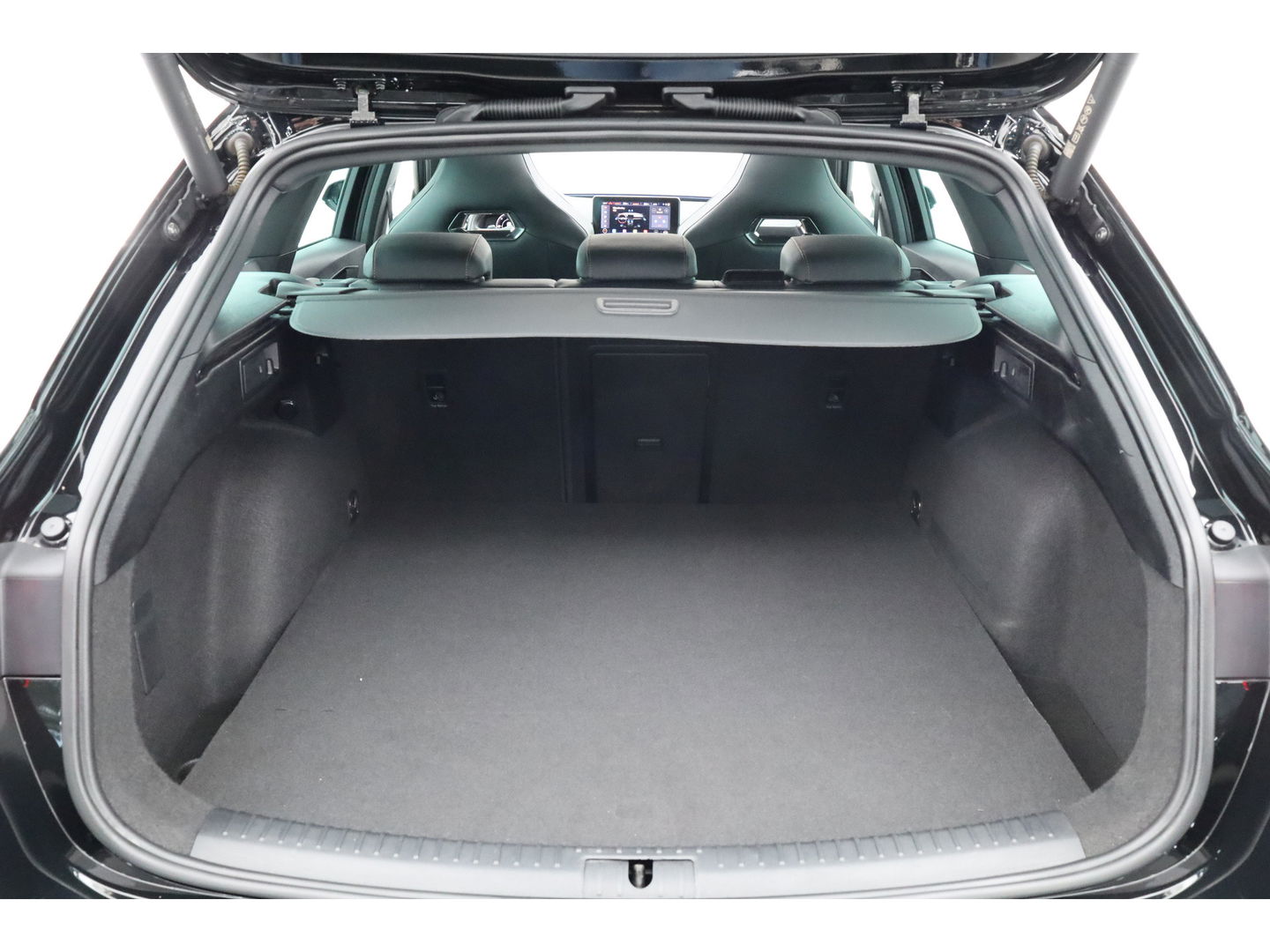 CUPRA Leon Sportstourer 1.4 e-Hybrid VZ 245pk | Pano | Adapt. Cruise | CarPlay | Stoel-Stuurverw. | Camera