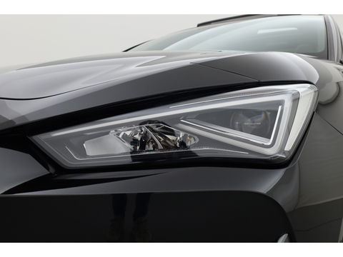 CUPRA Leon Sportstourer 1.4 e-Hybrid VZ 245pk | Pano | Adapt. Cruise | CarPlay | Stoel-Stuurverw. | Camera