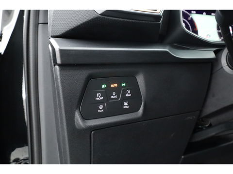 CUPRA Leon Sportstourer 1.4 e-Hybrid VZ 245pk | Pano | Adapt. Cruise | CarPlay | Stoel-Stuurverw. | Camera