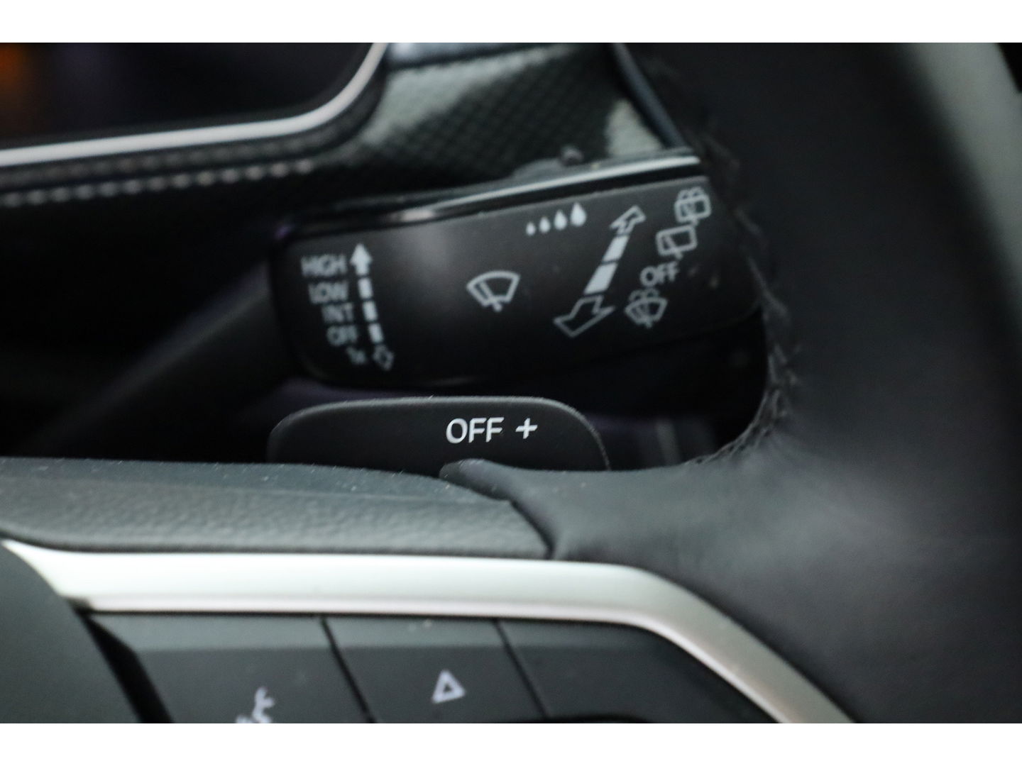 Volkswagen T-Cross 1.0 TSI Goal DSG | Apple CarPlay | Adapt. Cruise | Navi | Stoel. verw. | Camera |