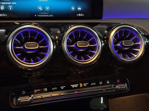 Mercedes-Benz A-Klasse 250 e Limo AMG Night Pano Memory Sfeer Carplay NAP