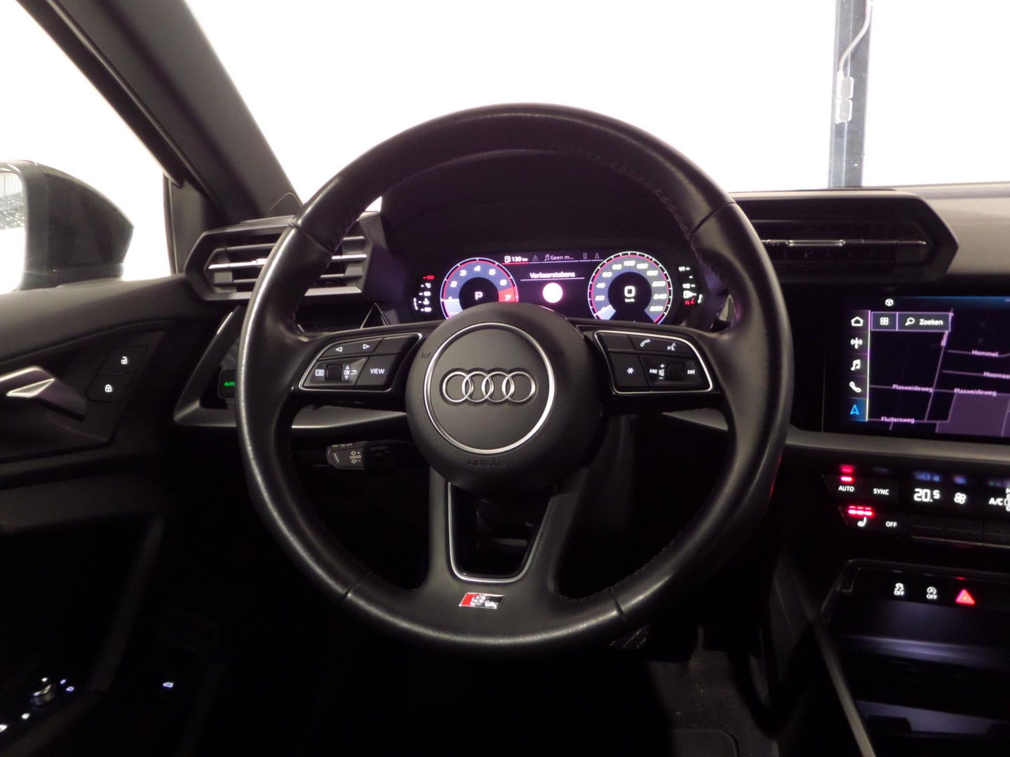 Audi A3 Sportback 35 TFSI 150PK S-Line edition "Automaat" Carplay Stoelverwarming Virtual Adaptive-cruise Elektrische-achterklep