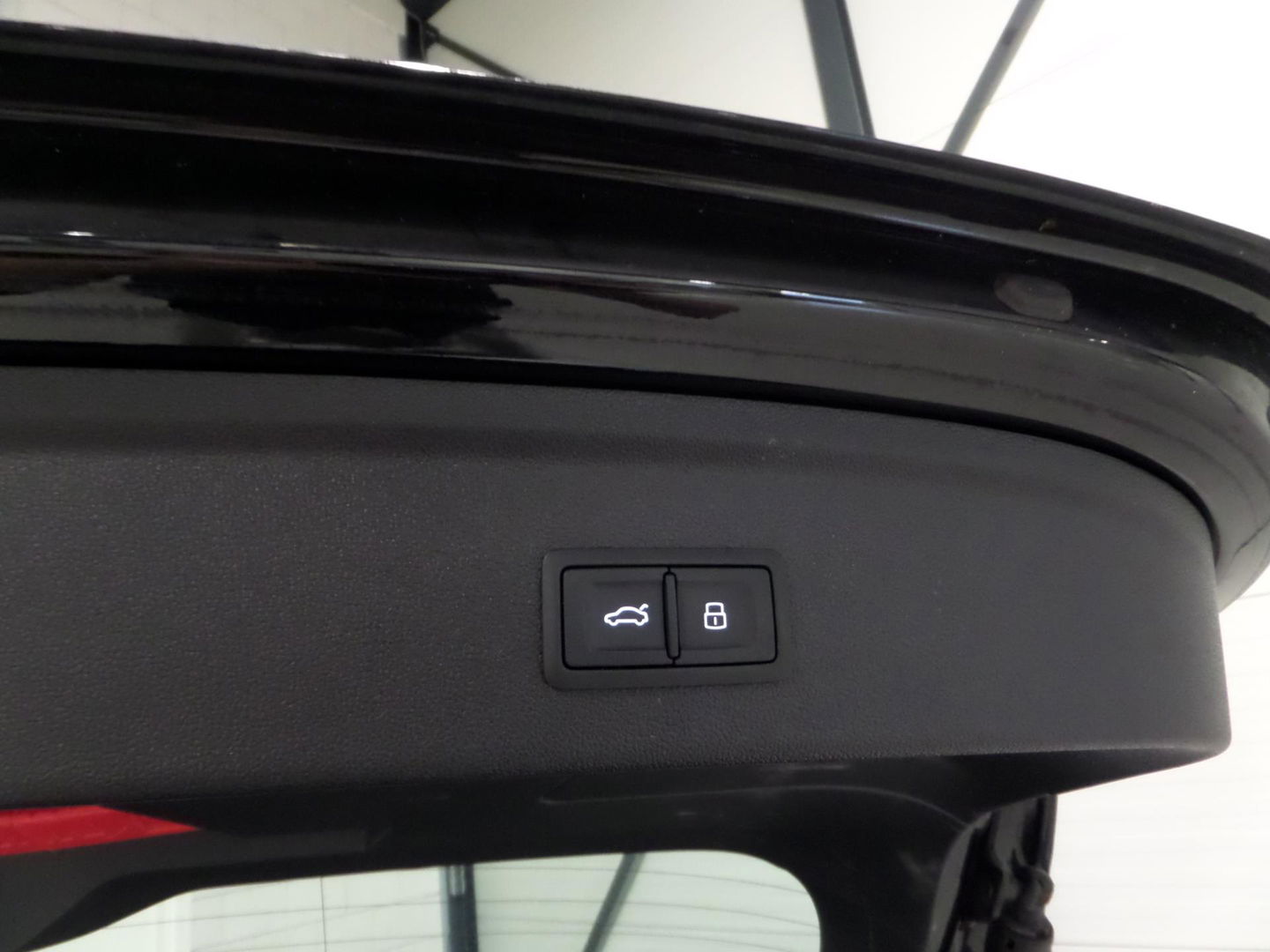 Audi A3 Sportback 35 TFSI 150PK S-Line edition "Automaat" Carplay Stoelverwarming Virtual Adaptive-cruise Elektrische-achterklep