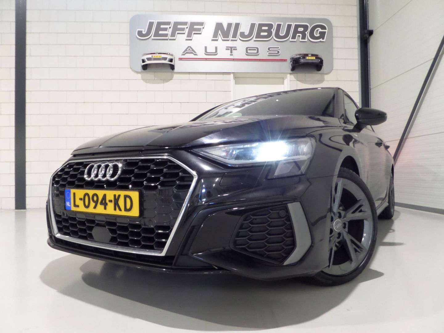 Audi A3 Sportback 35 TFSI 150PK S-Line edition "Automaat" Carplay Stoelverwarming Virtual Adaptive-cruise Elektrische-achterklep