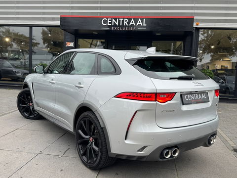 Jaguar F-Pace SVR 5.0 V8 AWD 550PK|Pano|Carbon|Meridian|Head-Up|Memory|ACC|360Camera|Carplay|Keyless|Leder