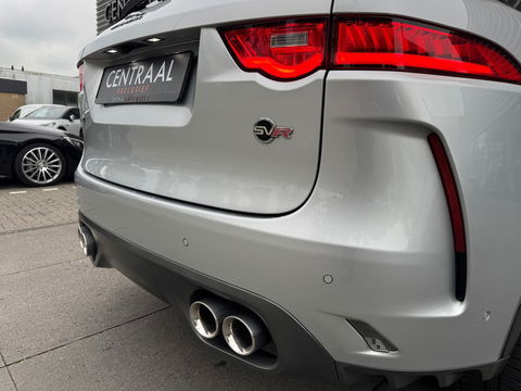 Jaguar F-Pace SVR 5.0 V8 AWD 550PK|Pano|Carbon|Meridian|Head-Up|Memory|ACC|360Camera|Carplay|Keyless|Leder
