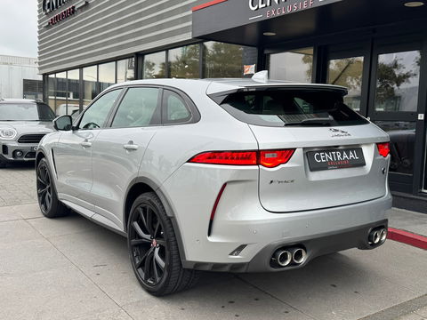 Jaguar F-Pace SVR 5.0 V8 AWD 550PK|Pano|Carbon|Meridian|Head-Up|Memory|ACC|360Camera|Carplay|Keyless|Leder